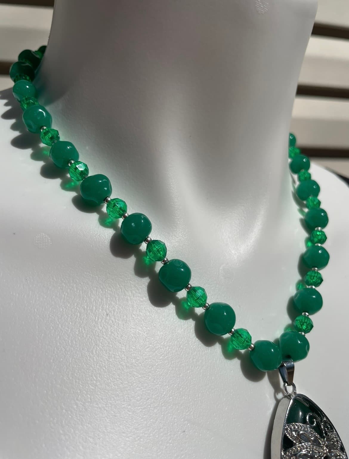 Green Aventurine Dragonfly Necklace detail 1