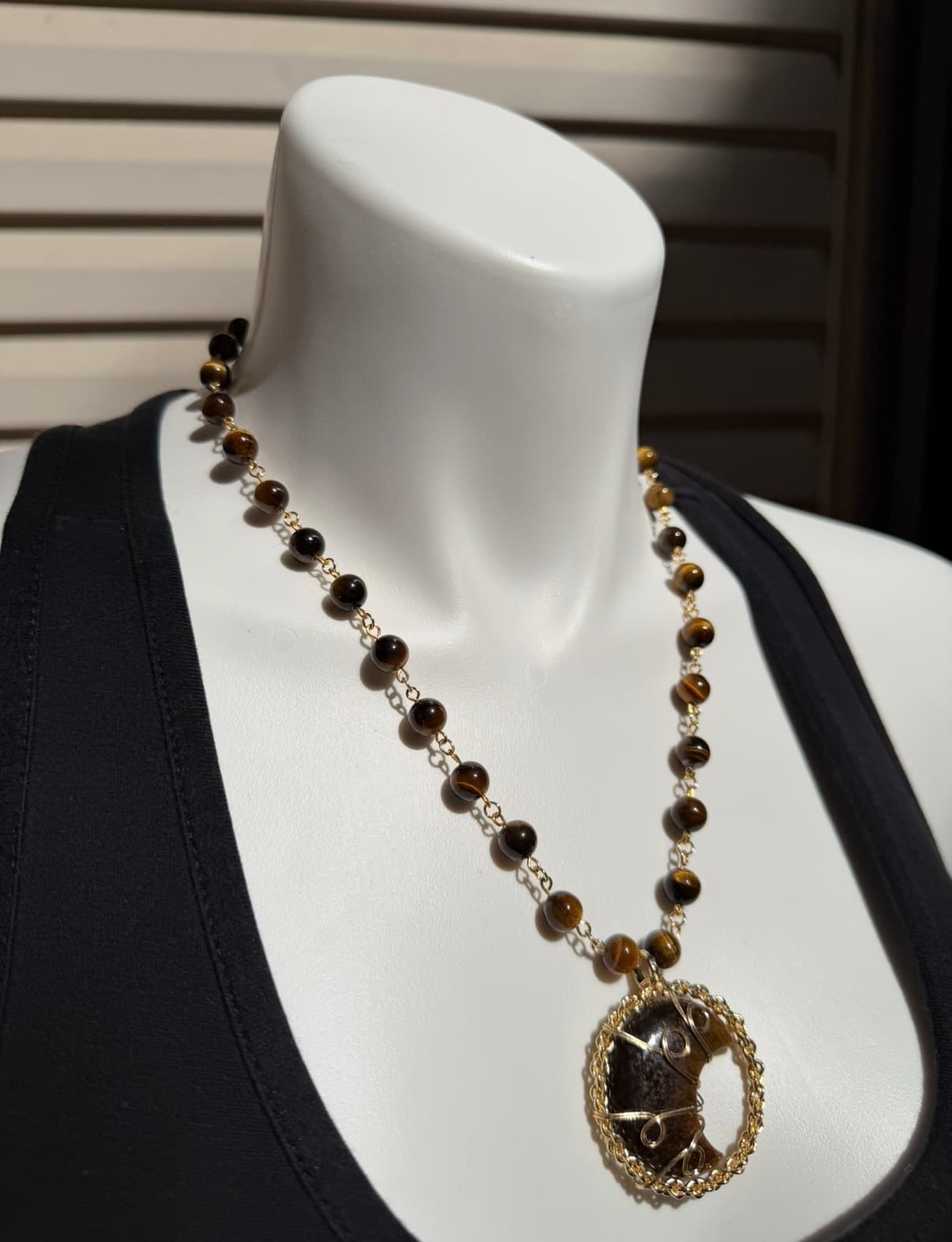 Tigers Eye Moon Necklace detail 1