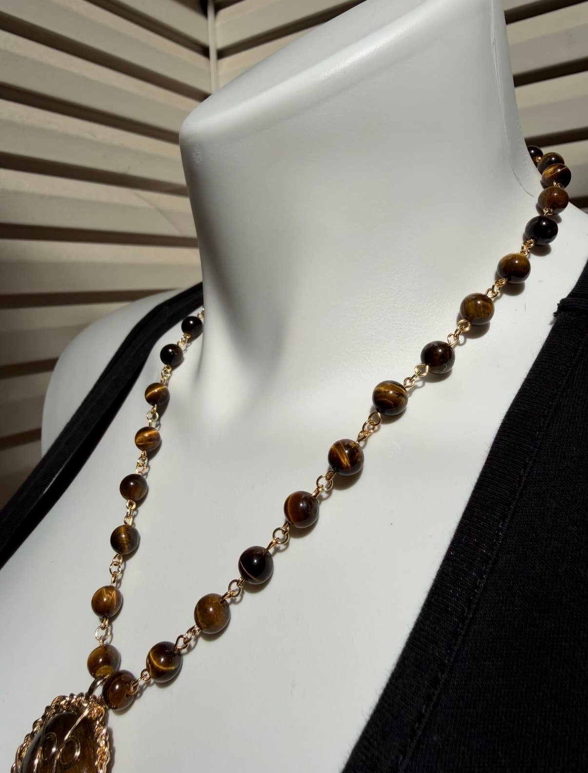 Tigers Eye Moon Necklace detail 3